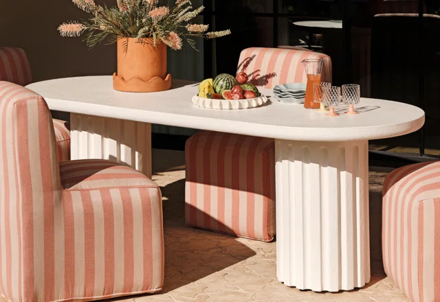 (F)all-Weather Tables