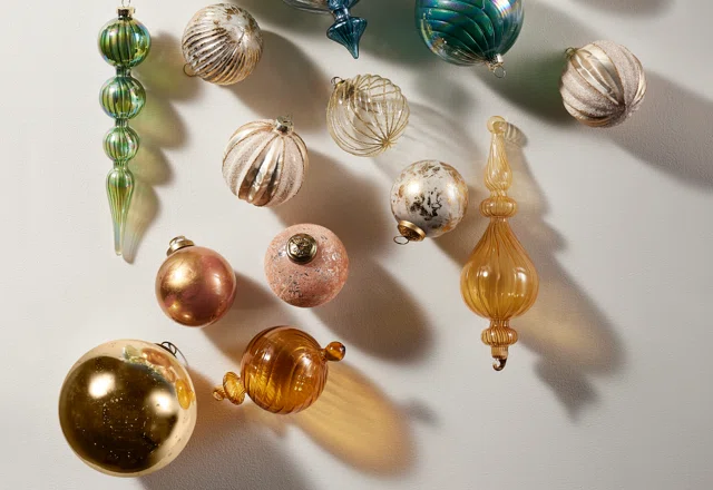 Must-Have Ornaments & Decor