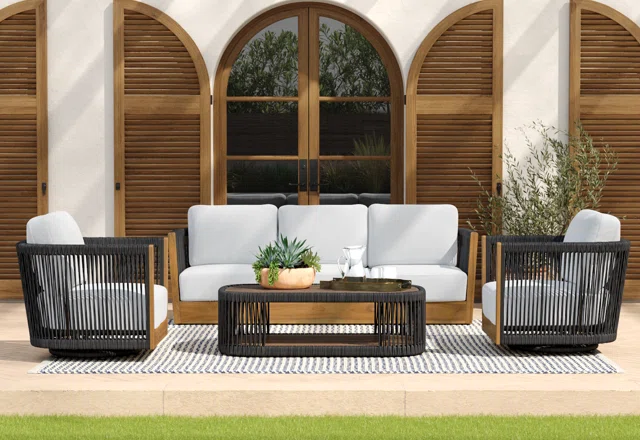In-Stock Outdoor Seating