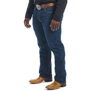 1879 Relaxed Bootcut Mens Jeans in medium wash.
