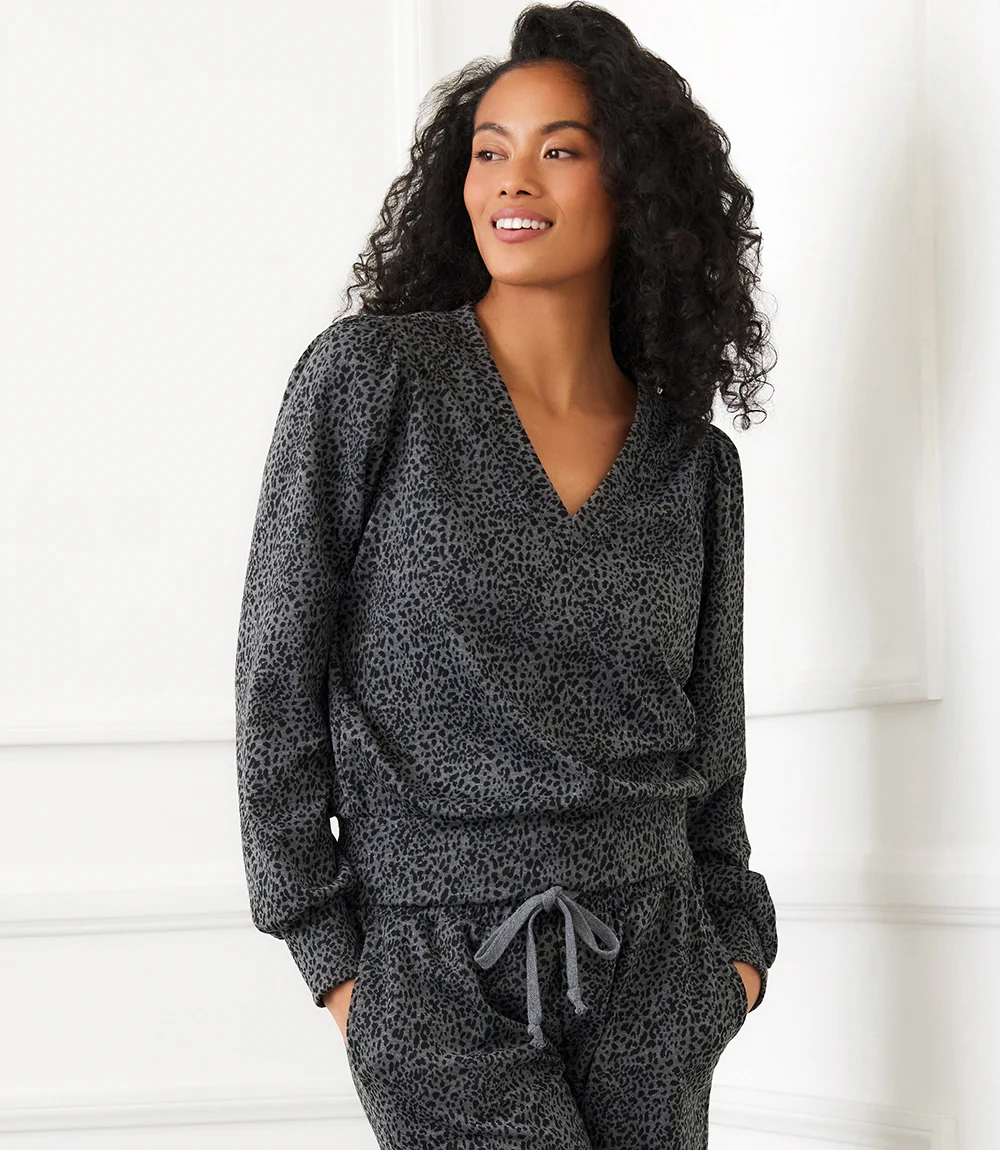 Image of Animal Print Puff Sleeve V-Neck Sweatshirt