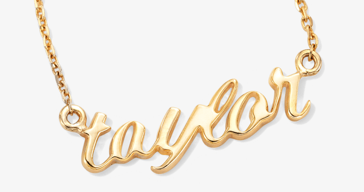 Script Nameplate Necklace (1 Name)