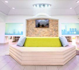 Best Western Plus Orlando Lake Buena Vista South Inn & Suites