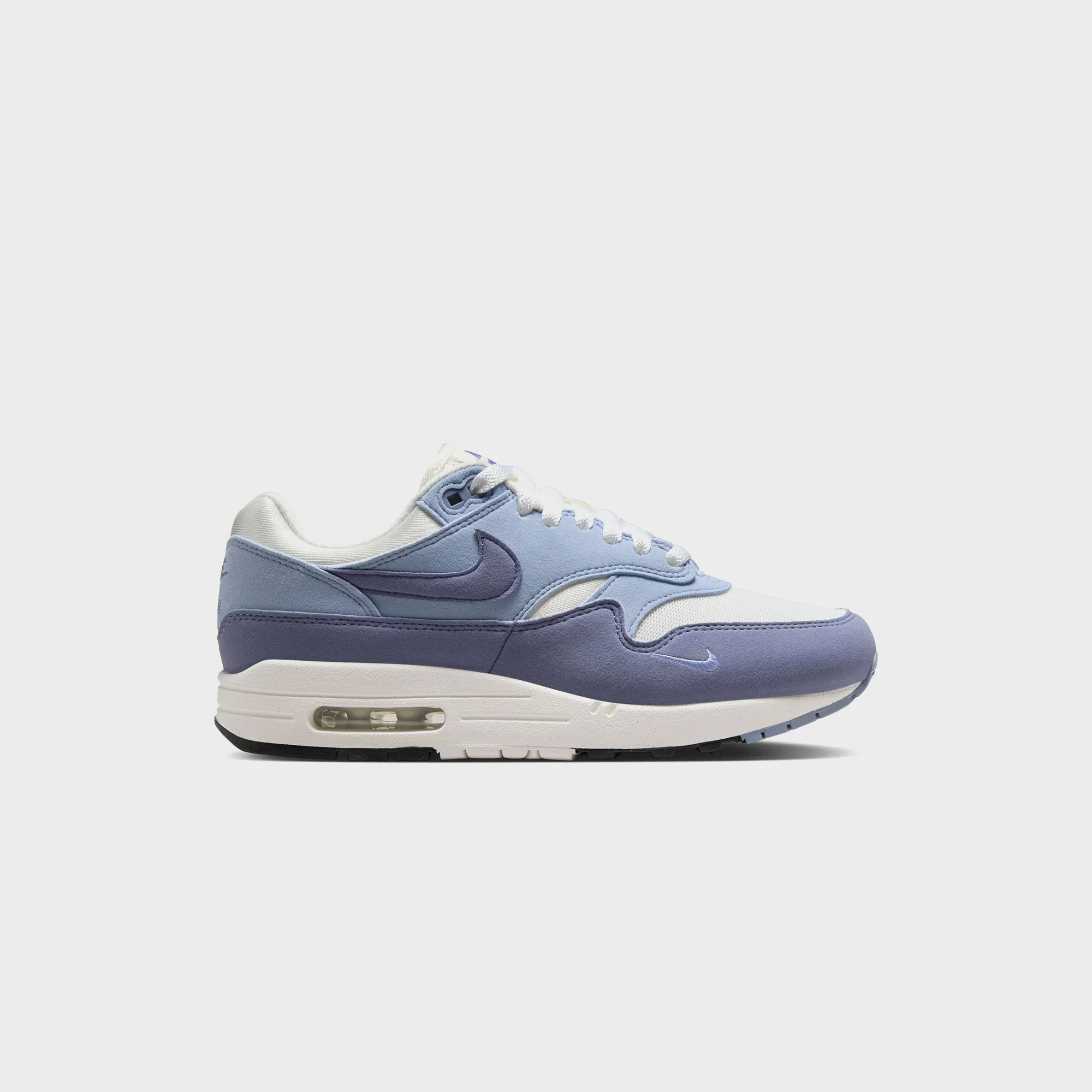 Image of Nike WMNS Air Max 1 `87 - Sail / Light Armoury Blue / Black / Ashen Slate