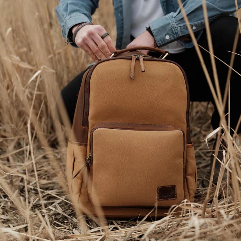 25L Traveler Canvas Backpack