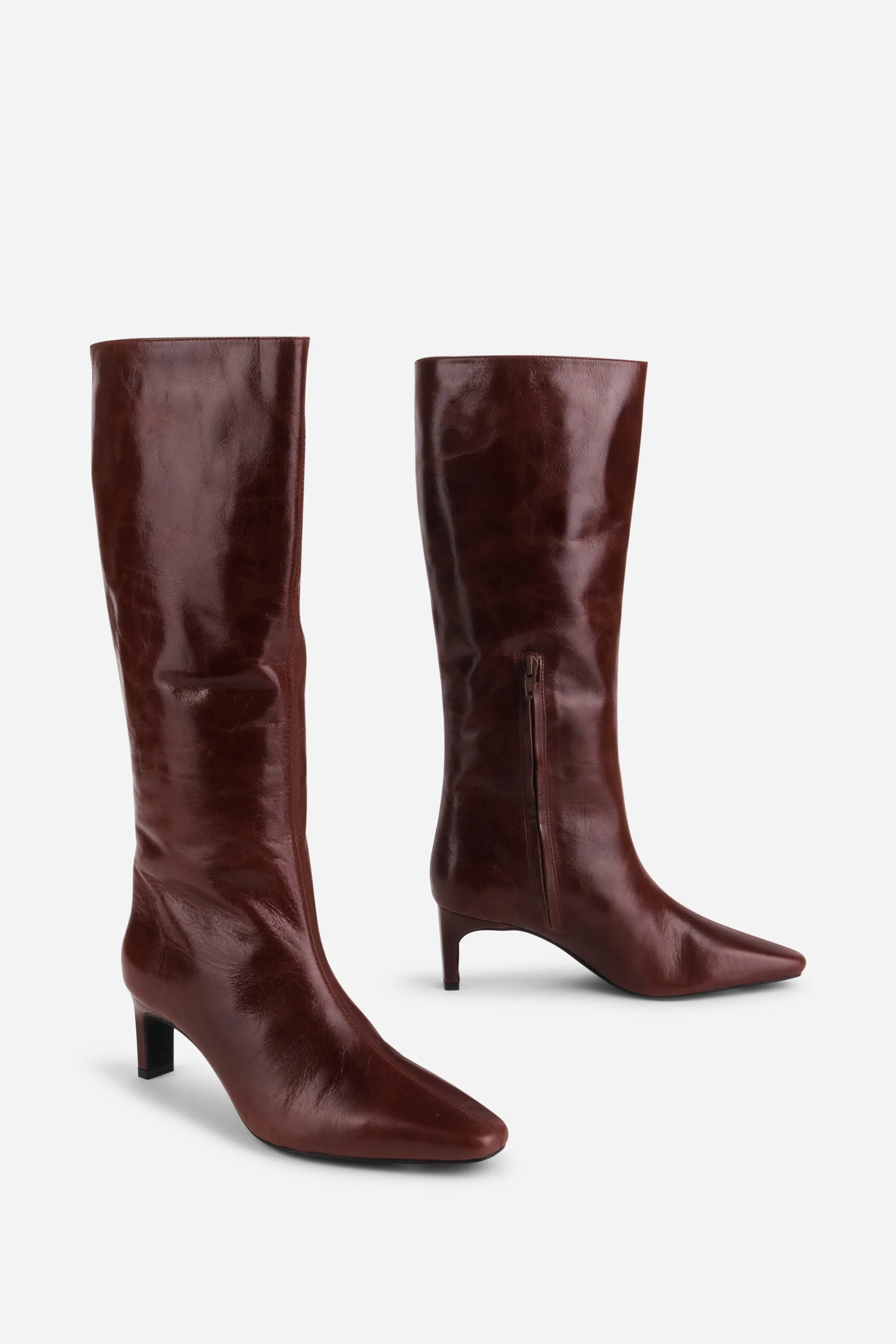 Image of SEVILLE LEATHER KNEE HIGH BOOT
