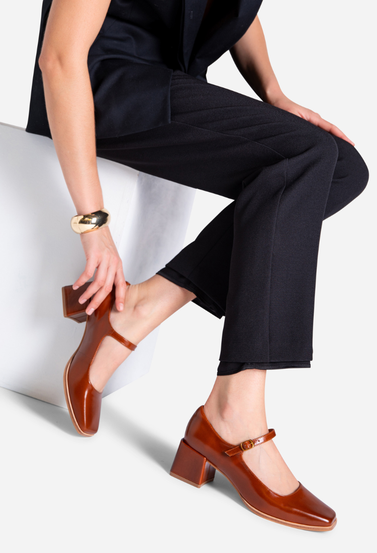 SHOP CHRISTOPHER