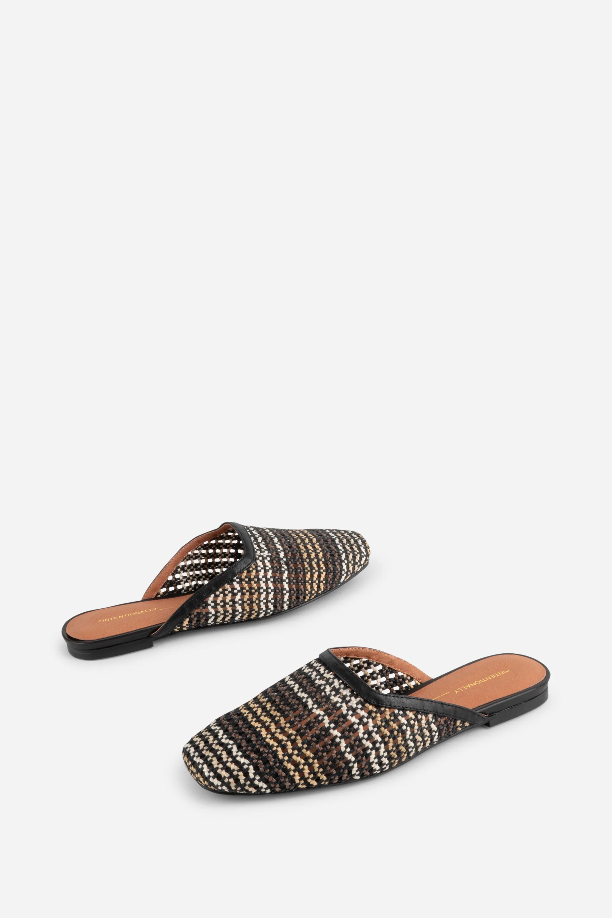 Image of BIANCA HAND WOVEN FLAT MULE