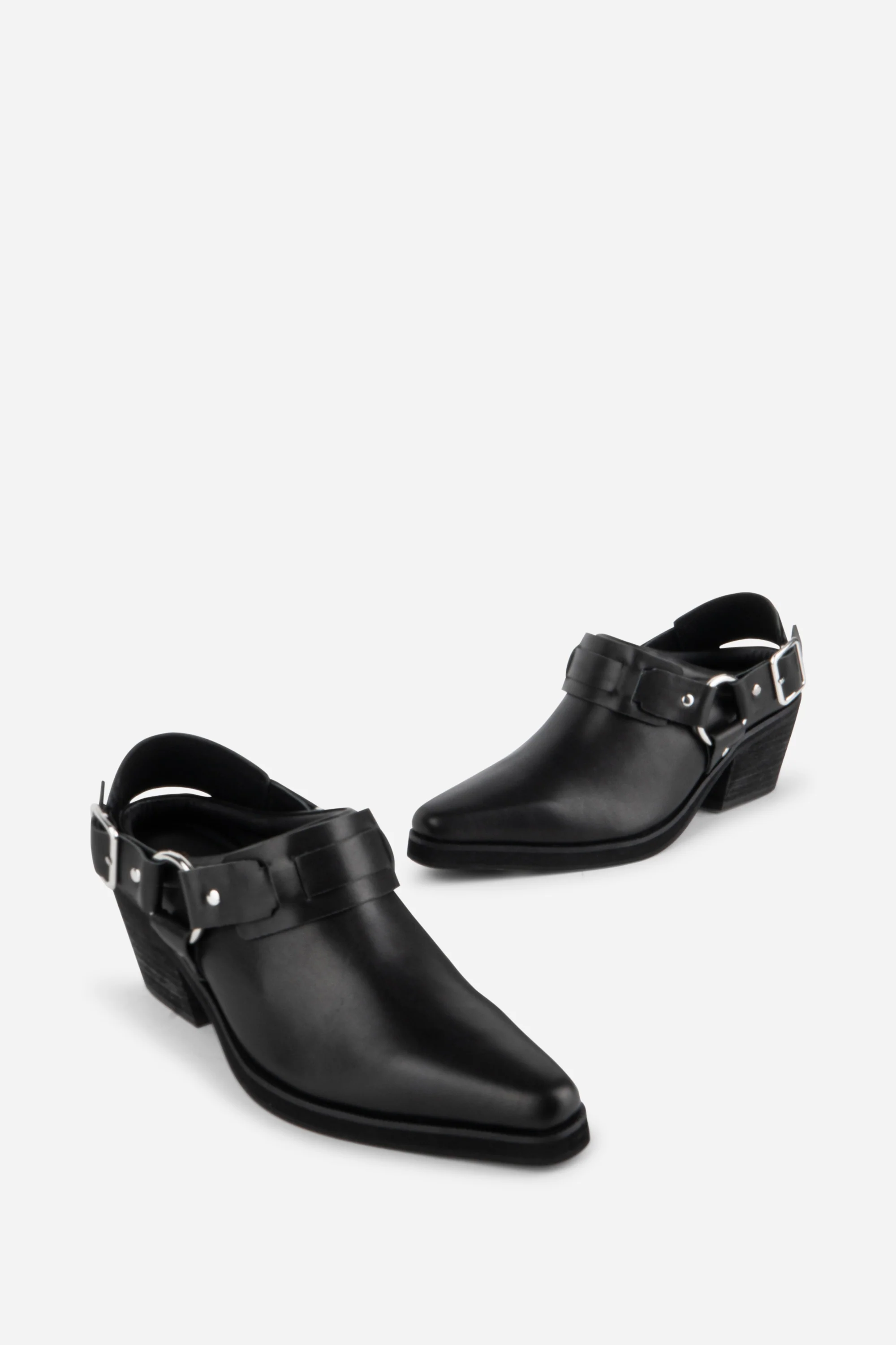 Image of FRIDAY SLINGBACK CLOG MULE