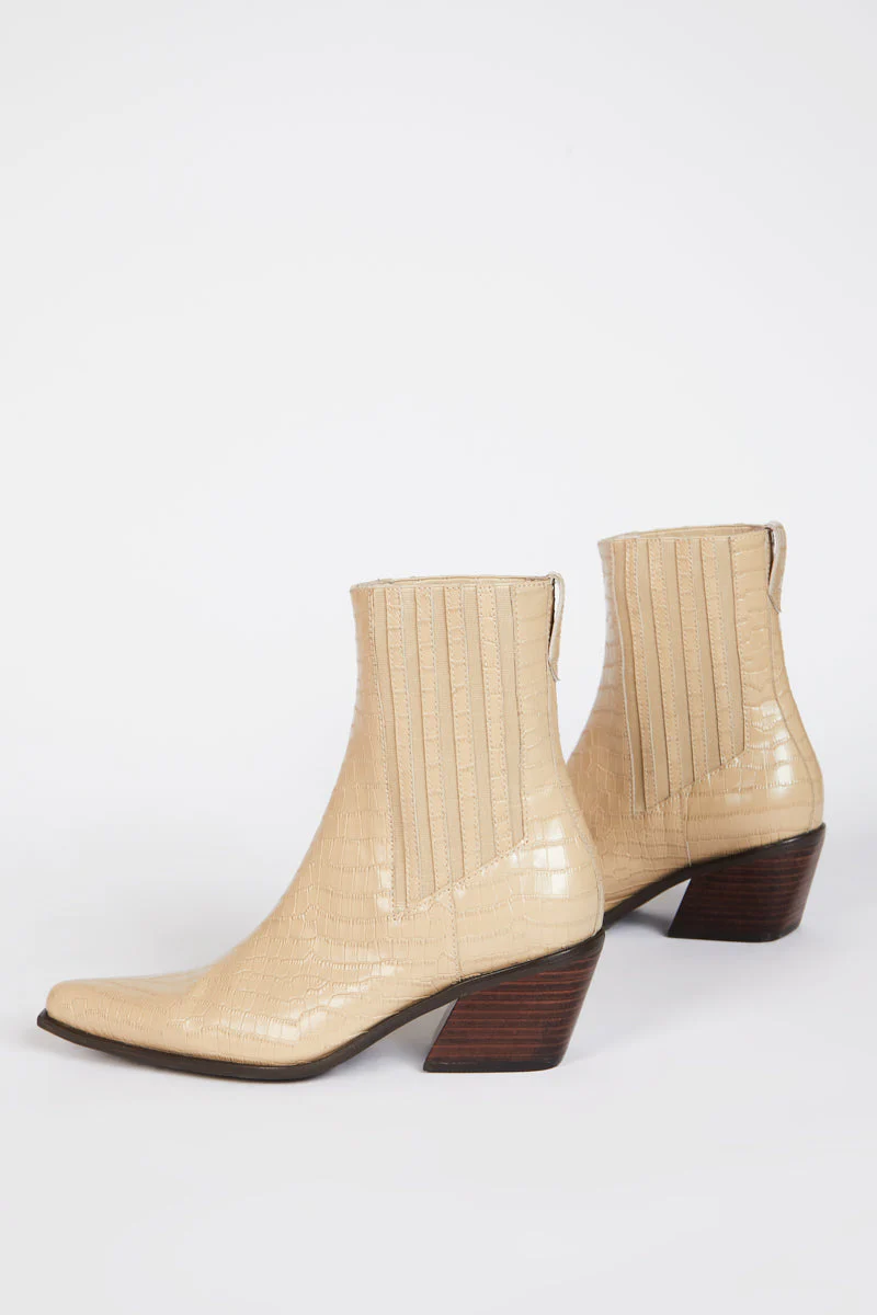 Image of HILLARY CROC WESTERN BOOT