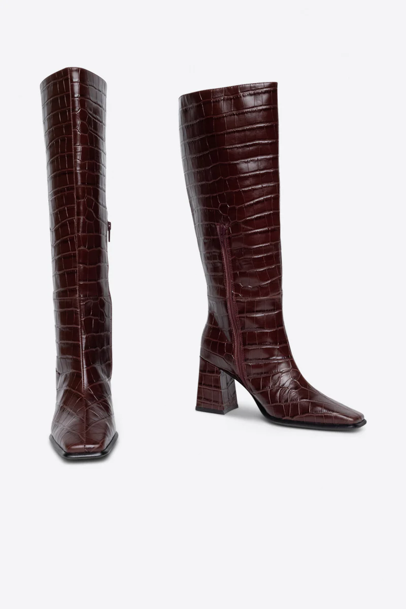 Image of TGIF KNEE HIGH BOOT
