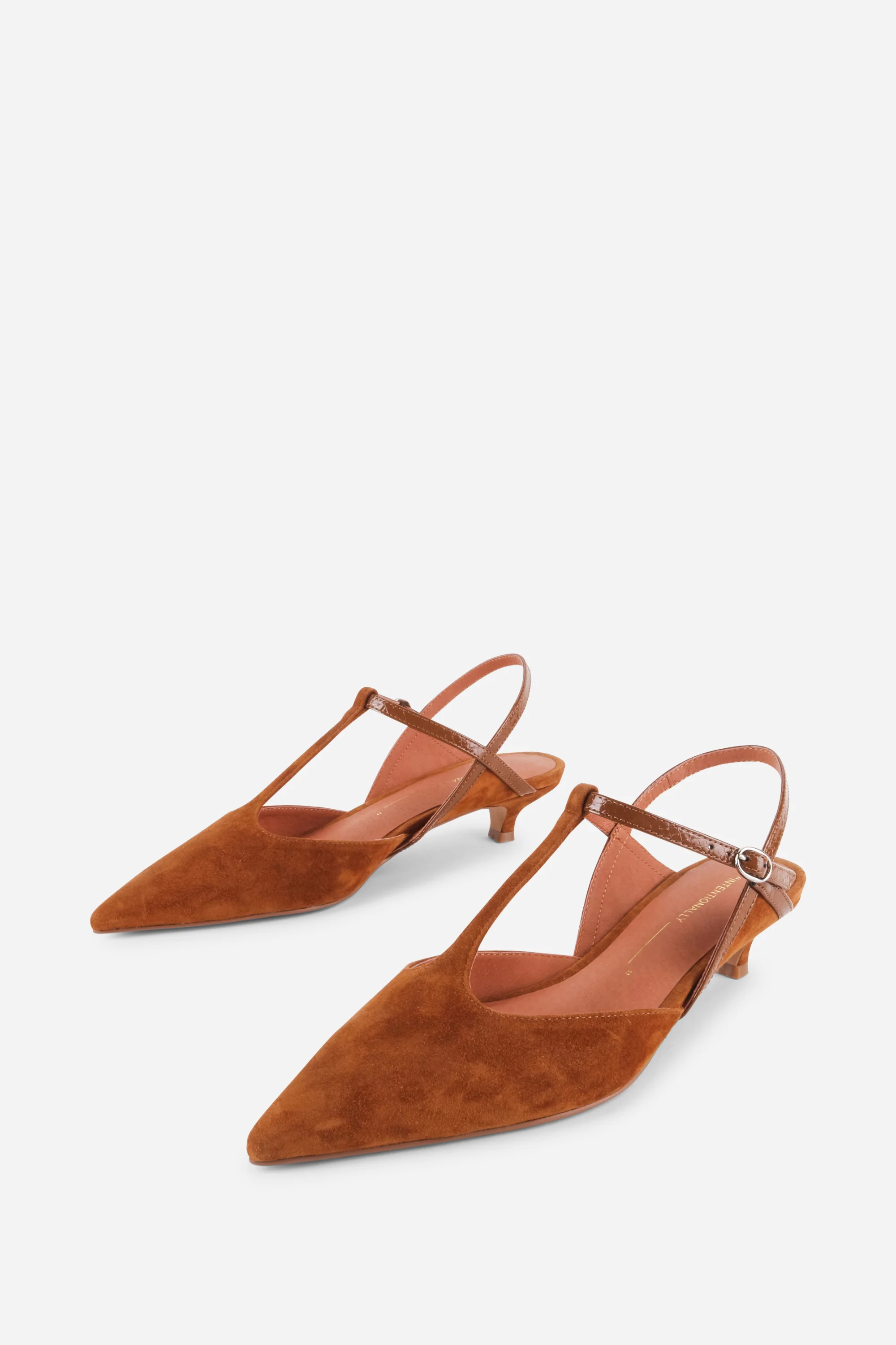 Image of BBGIRL KITTEN HEEL PUMP
