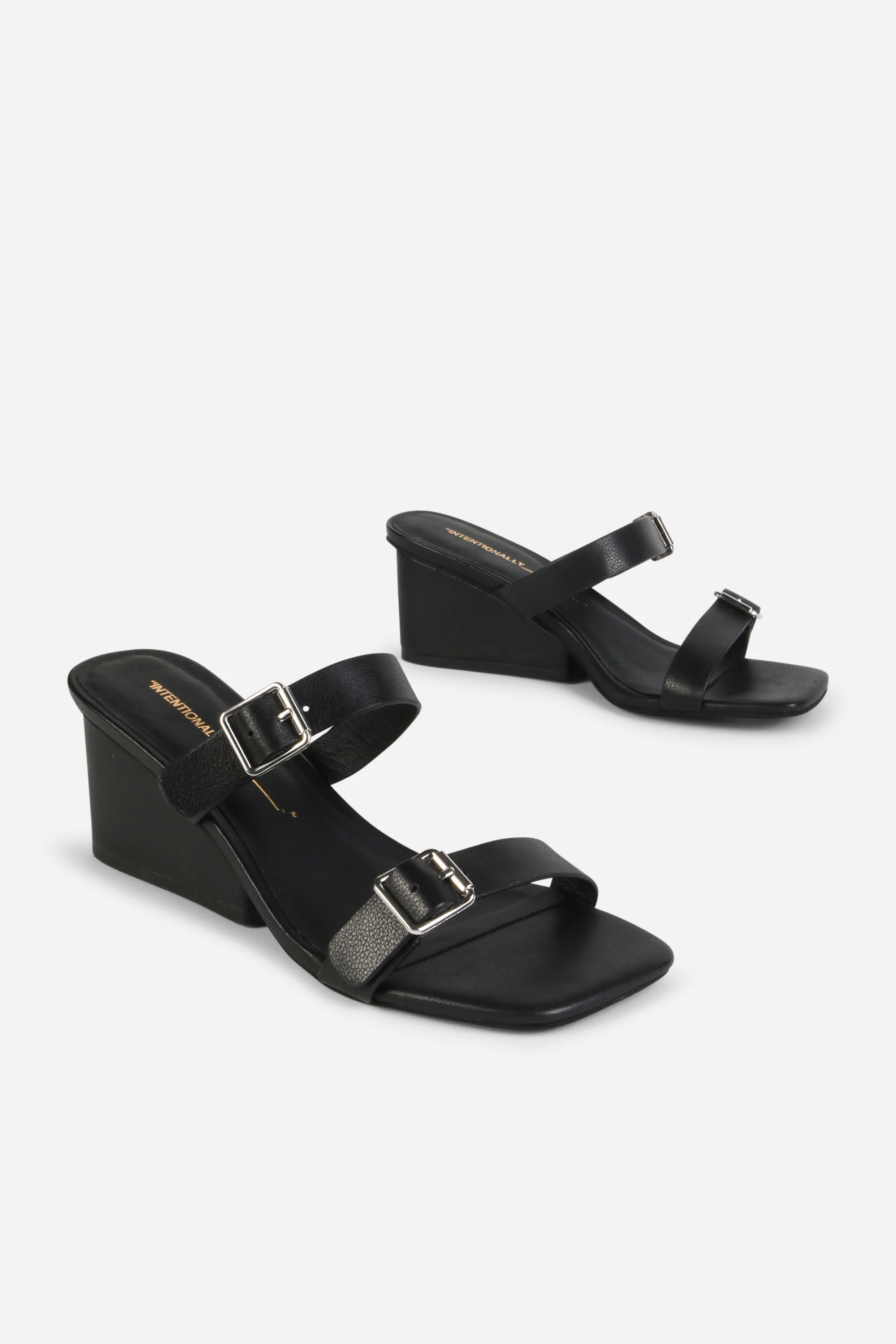 Image of SURRENDER LEATHER WEDGE HEEL