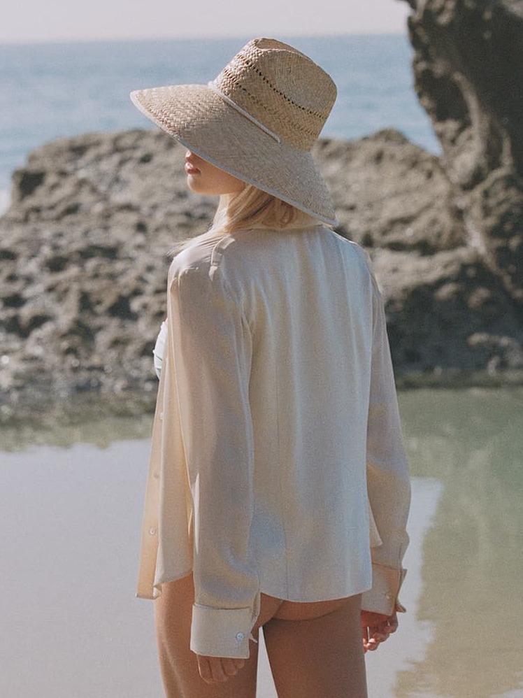 Shop the Vista