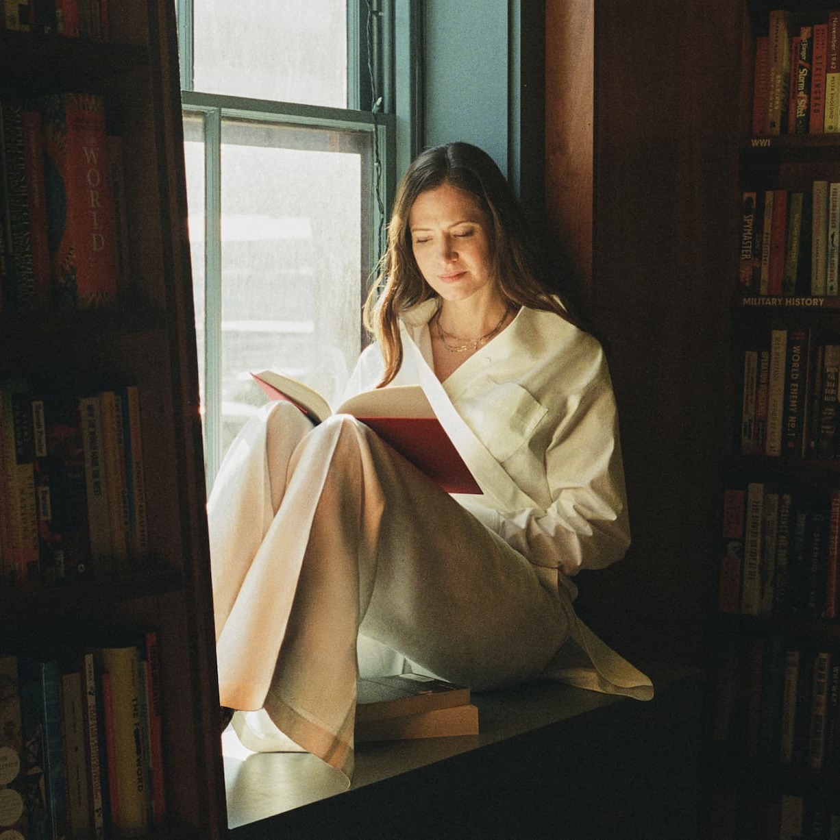 Image4_SarahMcnally