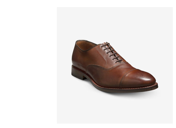 Click here to shop the bestselling Park Avenue Oxford in brown museum leather.