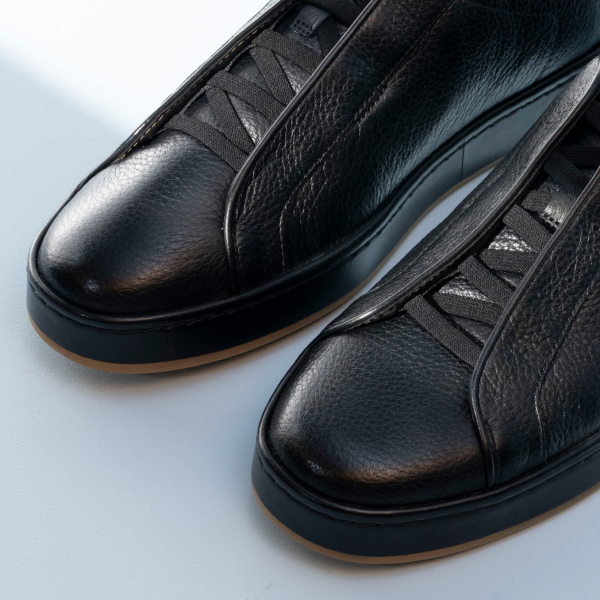 Click Here To Shop The New Banks Sneaker In Black