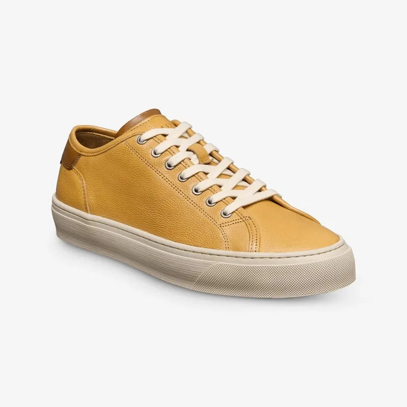 Jones Lace-up Sneaker