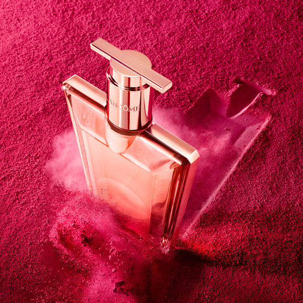 PERFUME