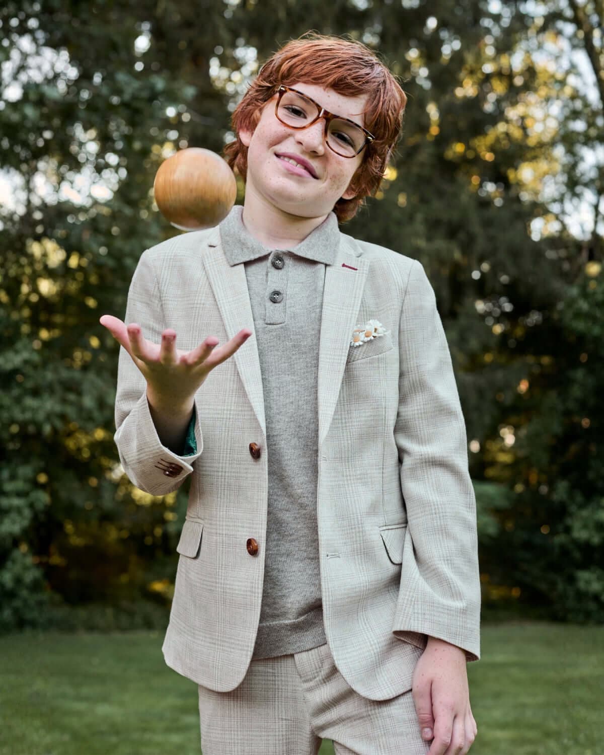 Image of Linen Light Grey Plaid Stretchy Mod Suit