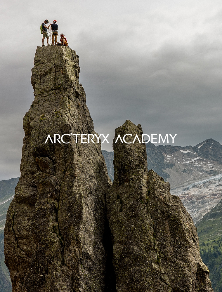 ARC'TERYX ACADEMY
