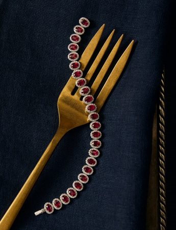 Discover one-of-a-kind beauty with our indulgent Extraordinary Collection.
