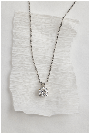 Diamond jewelry for daily adornment and timeless shine.