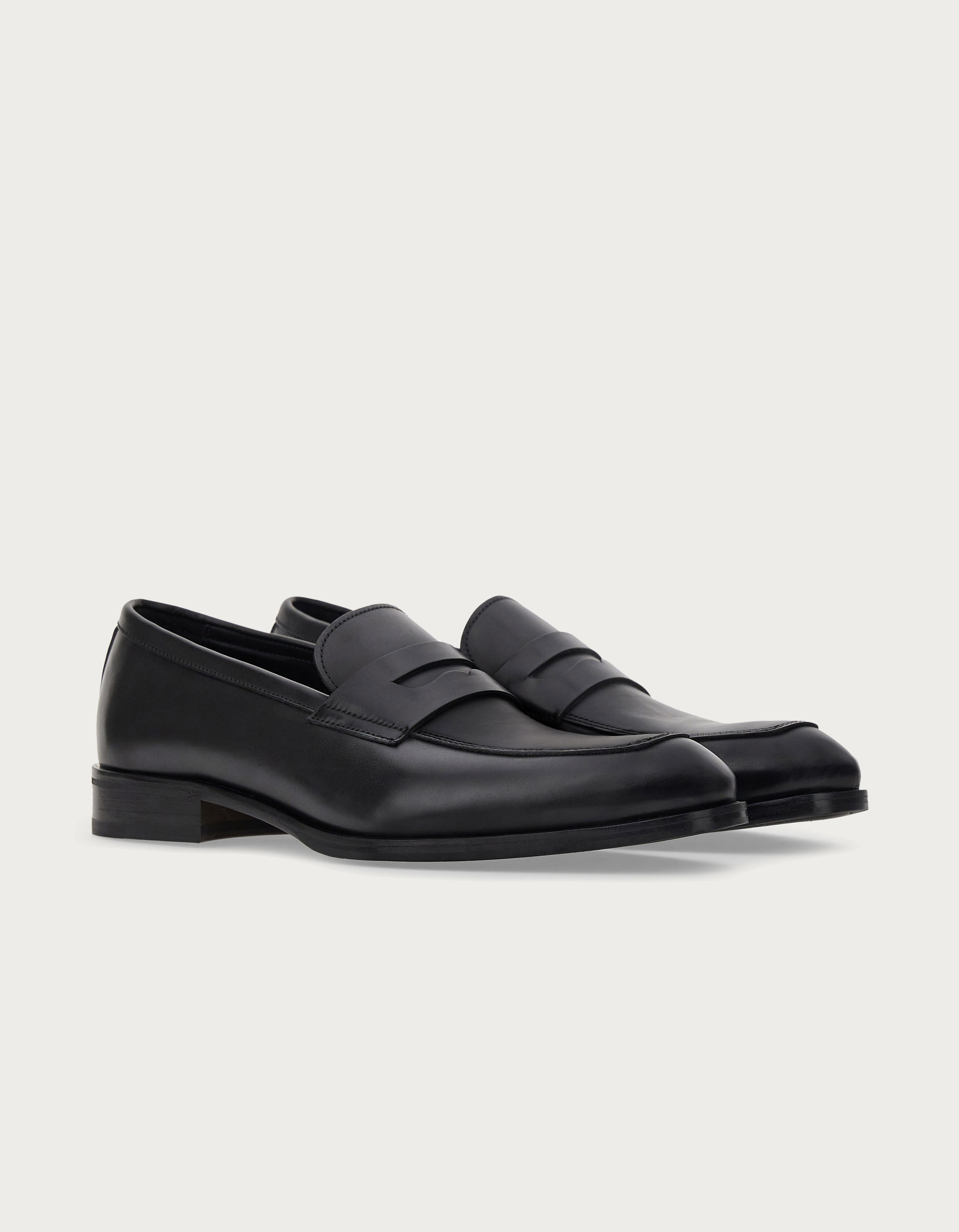 Penny loafer in black rough calfskin_611401E-RA00934-110