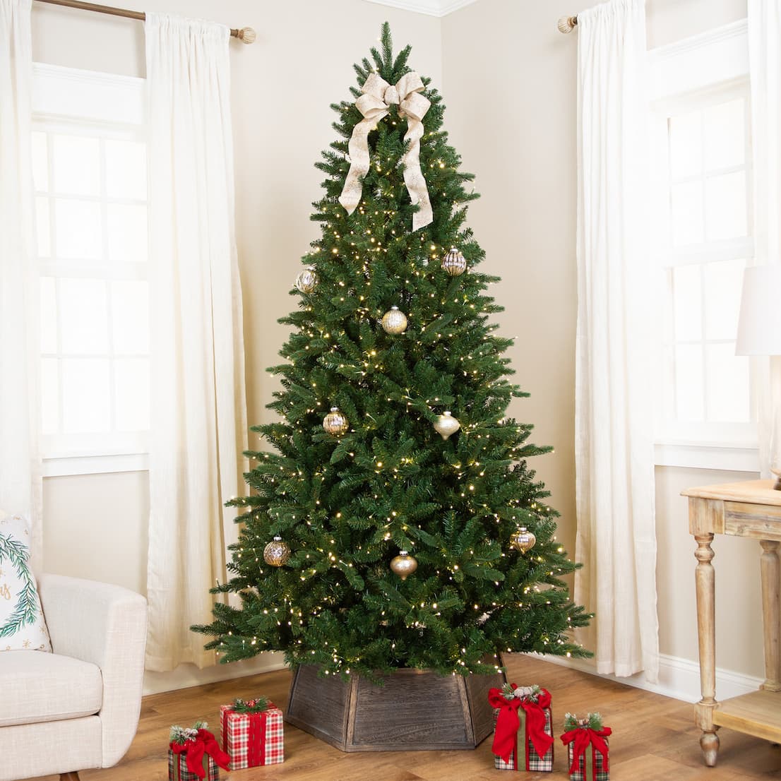 7.5' Real Touch™ Elite Calgary Pine Christmas Tree