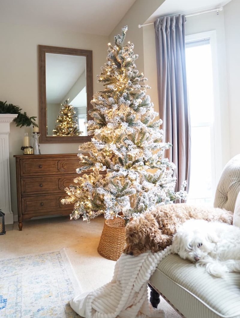 7' Flocked Balsam Pine Tree