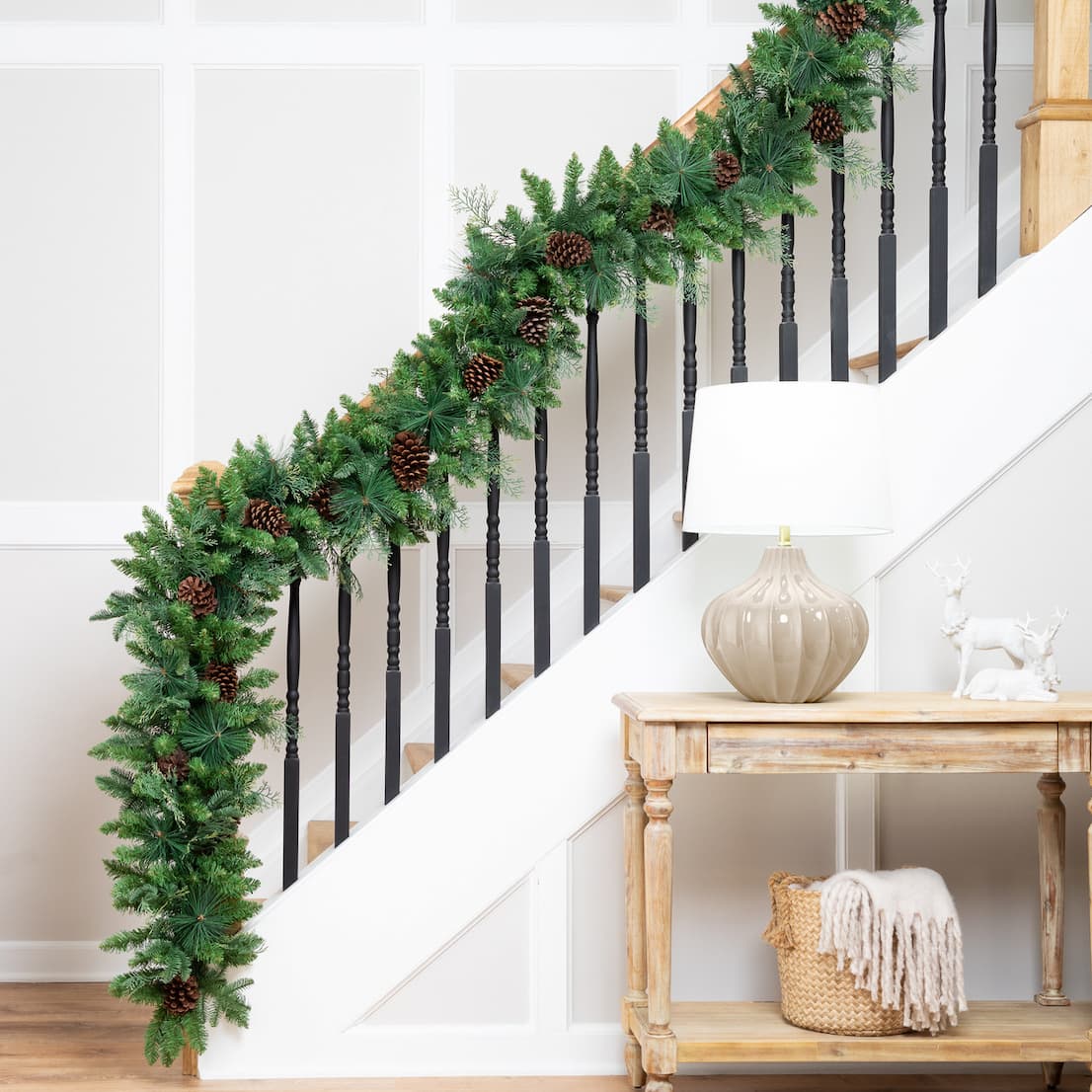 10' Pine and Cedar Garland