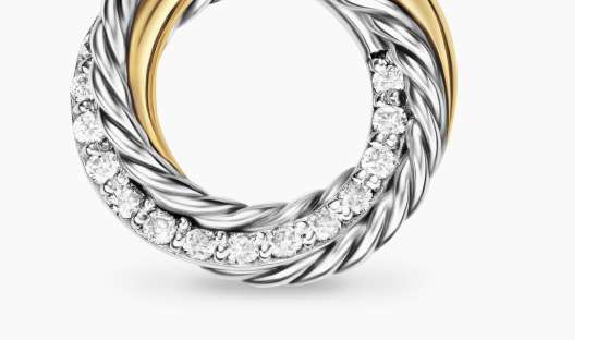 Interlocking pendant that symbolizes&nbsp; enduring connection
