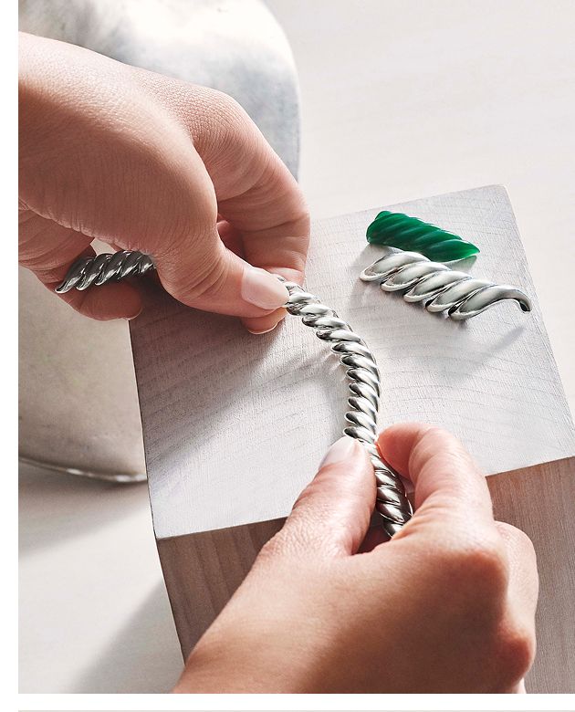 Sculpted Cable
