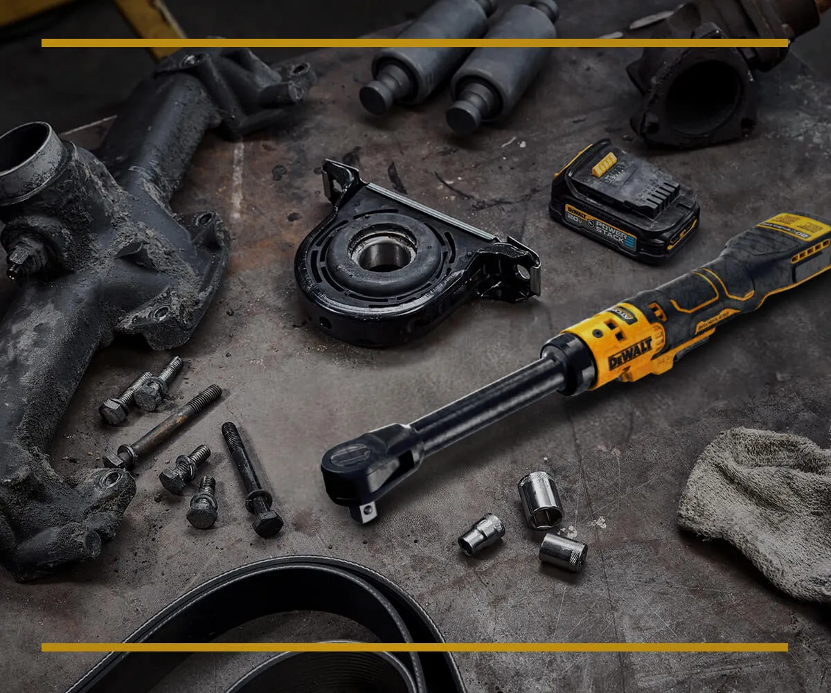 ATOMIC™ 20V MAX* EXTENDED REACH RATCHETS