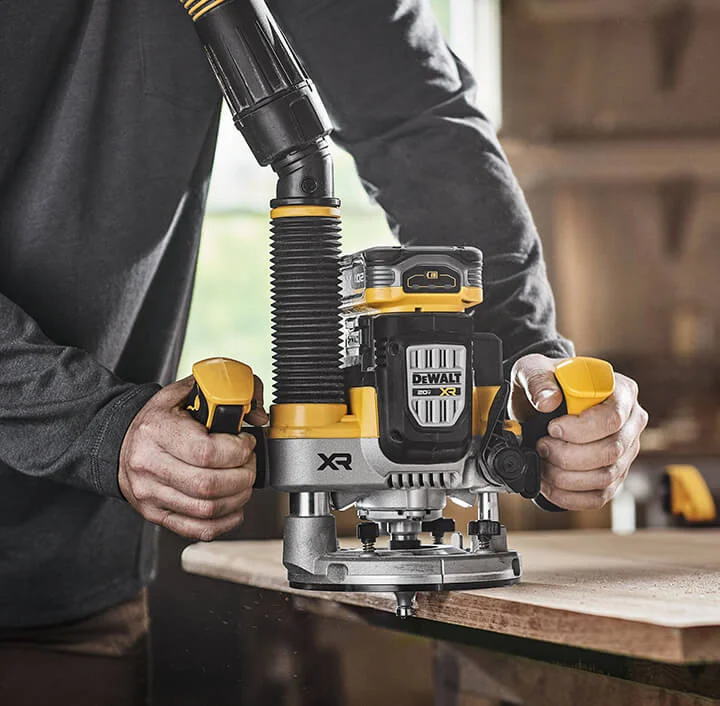 20V MAX* XR® 2-1/4 Peak Hp Plunge Router (Tool Only)