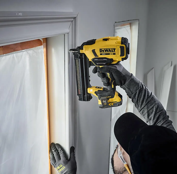 20V MAX* XR® 18 GA Brad Nailer (Tool Only)