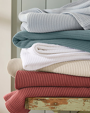 Organic-Cotton Ribbed Blanket