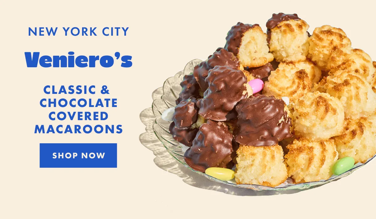 Veniero's Macaroon Tray