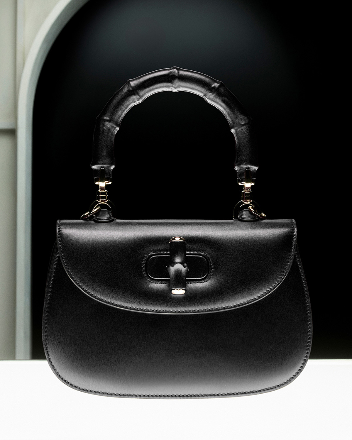 Bag Discover more on the Gucci website 