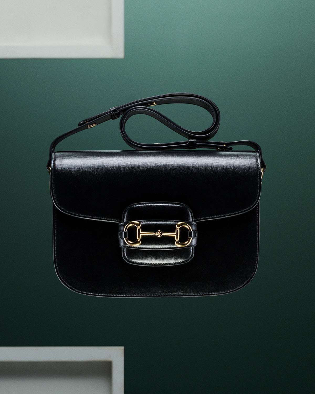 Bag Discover more on the Gucci website 
