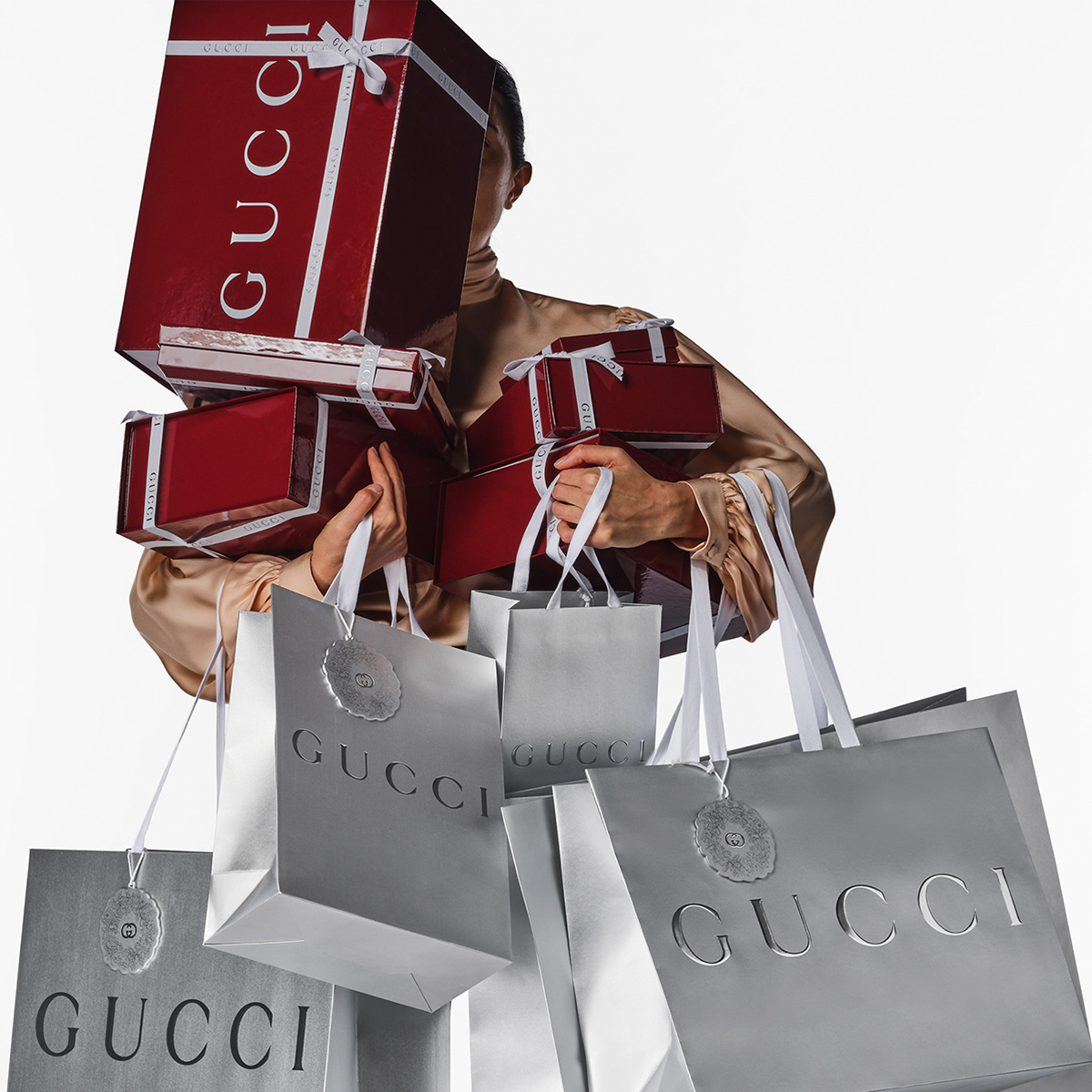 Bag Discover more on the Gucci website 