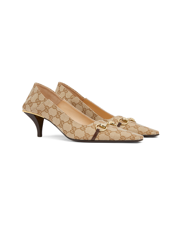 Shoe(s) Discover more on the Gucci website 