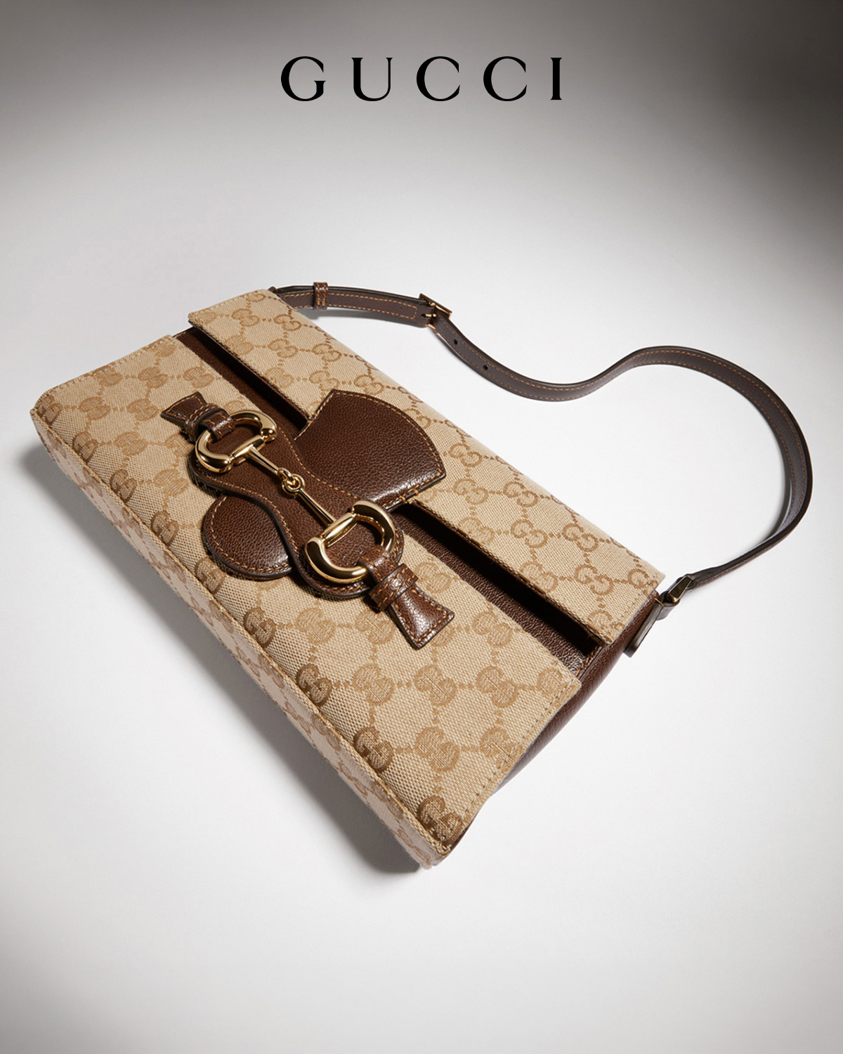 Bag Discover more on the Gucci website 
