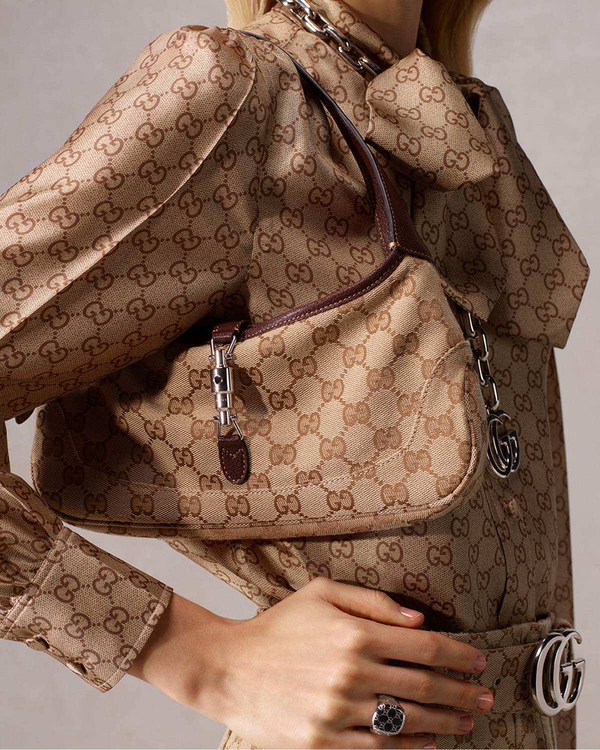 Bag Discover more on the Gucci website 