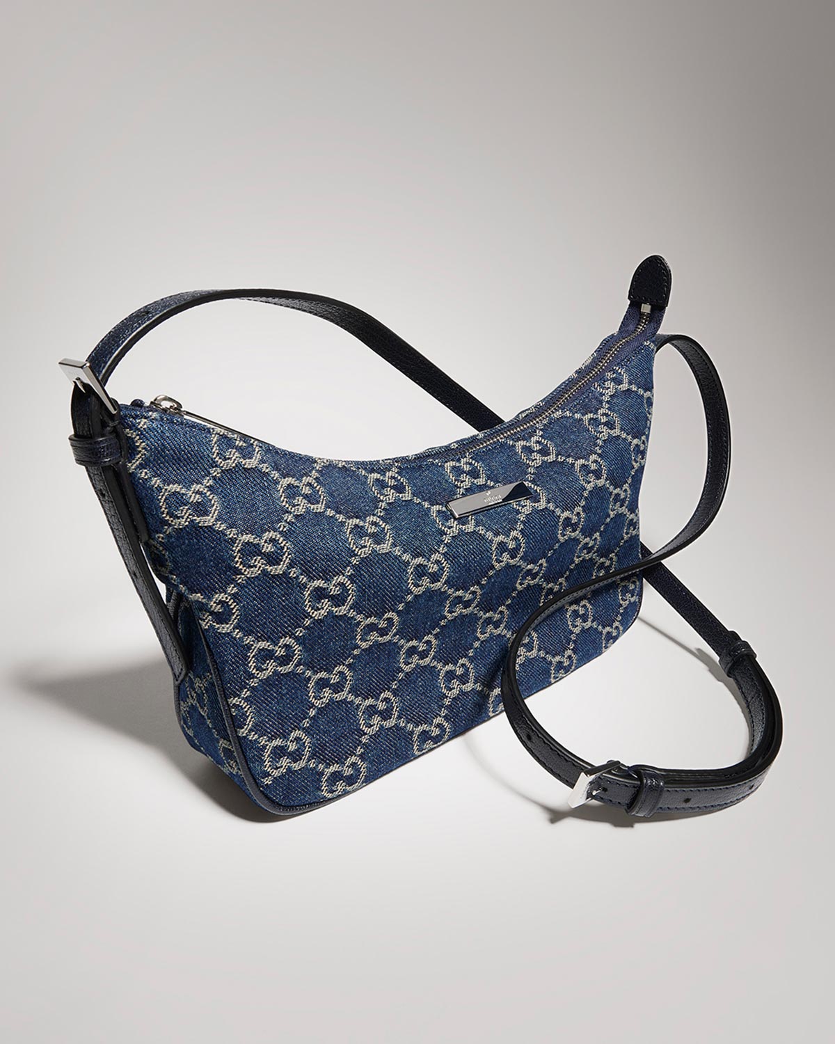 Bag Discover more on the Gucci website 