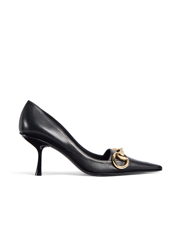 Shoe(s) Discover more on the Gucci website 