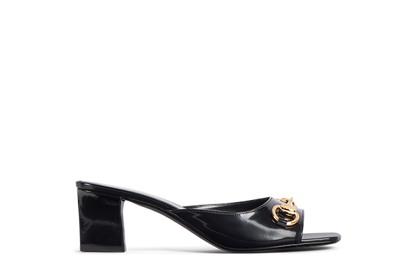 Shoe(s) Discover more on the Gucci website 