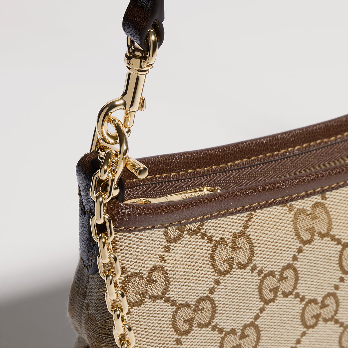 Clothing item Discover more on the Gucci website 