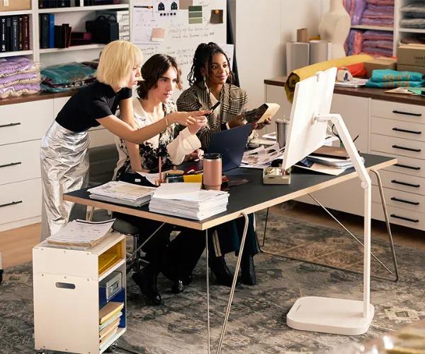 Seamless flexibility for work and play Image
