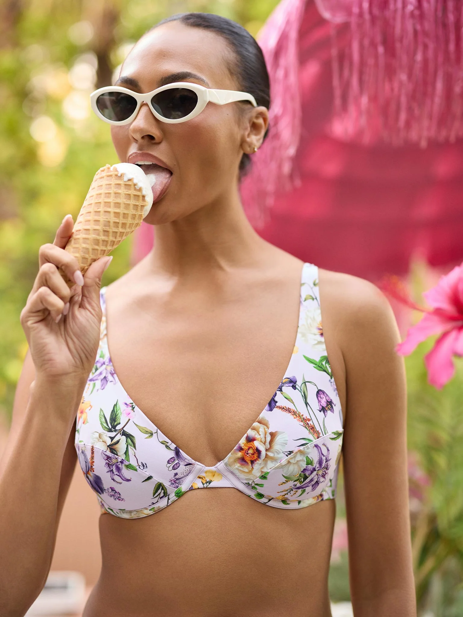 Image of Underwire Swim Top Fawning Flora Purple